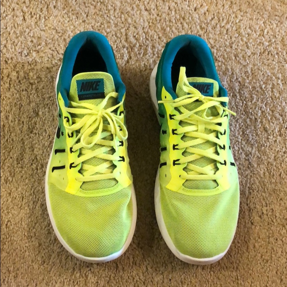 Nike Lunarstelos